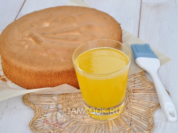 Фото апельсиново-ромовой пропитки для тортов