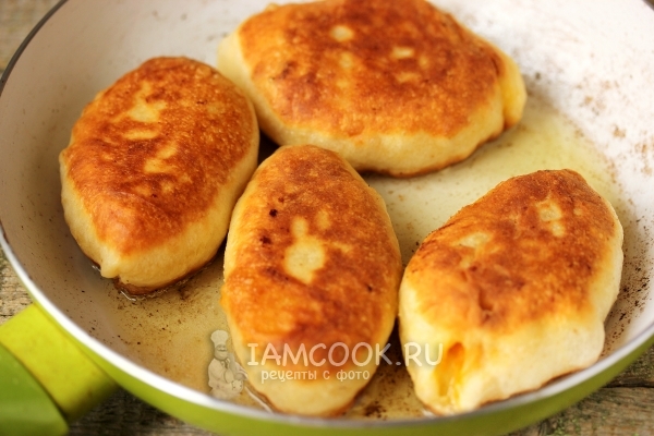 Жарим пирожки с тыквой на сковороде