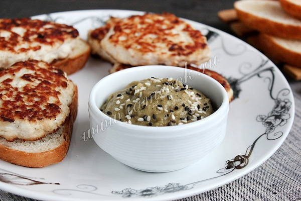 Готовим ближневосточную закуску бабагануш