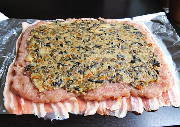 слои куриного рулета