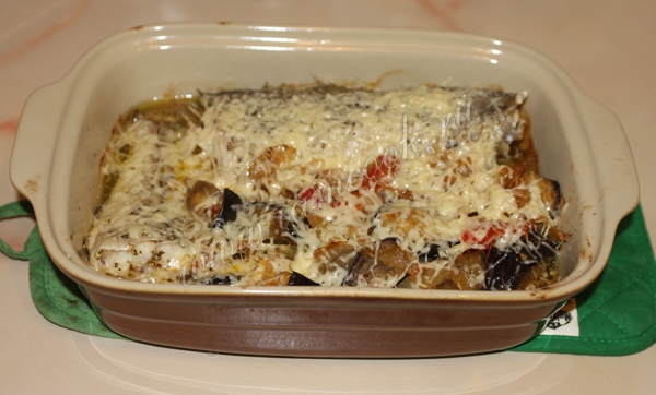 Фотография пикши запеченной с овощами