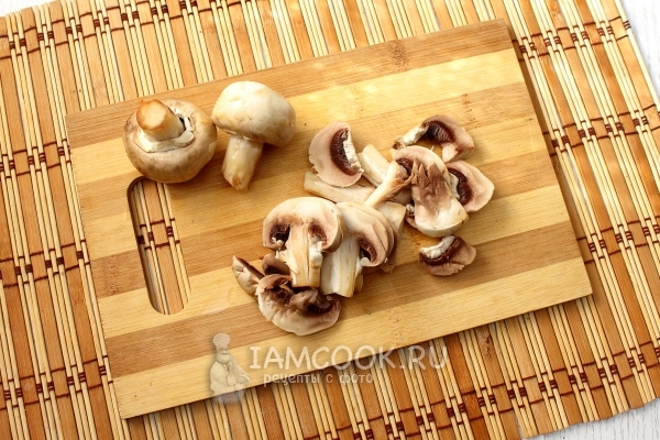Порезать грибы