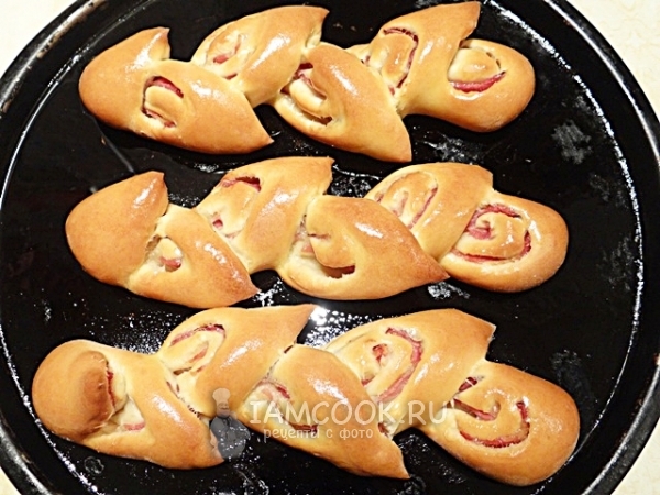 Смазать хлеб маслом