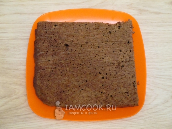 Пропитать коржи сиропом