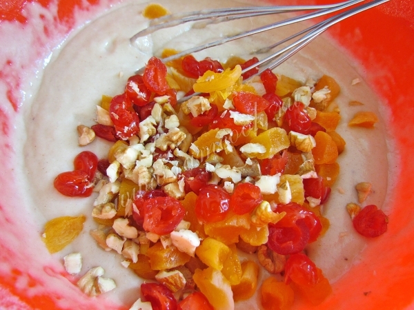 Сухофуркты в тесте медового пирога