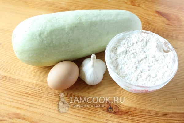 Ингредиенты для кабачковых палочек в кляре