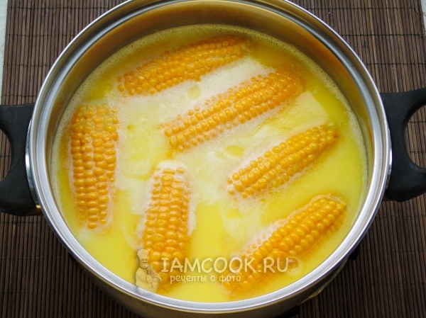 Кукуруза варится