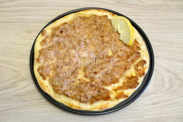 Запечь Лахмаджун