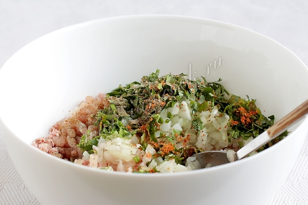 Добавить приправы