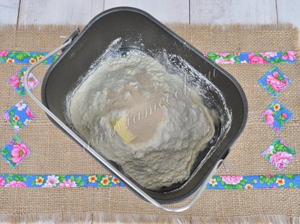 Сухие ингредиенты в хлебопечке