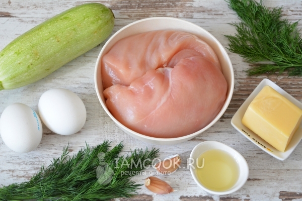 Ингредиенты для куриных оладий с кабачком и сыром