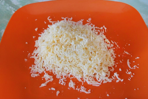 Мелко натертый сыр