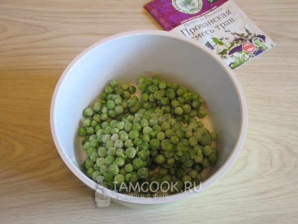 Подготовить горох с приправой
