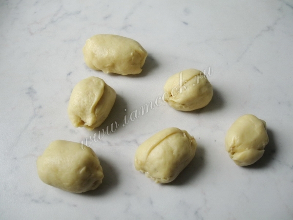 Пирожки сырые