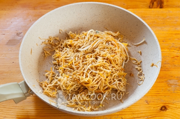 Рецепт жареной лапши с морковью