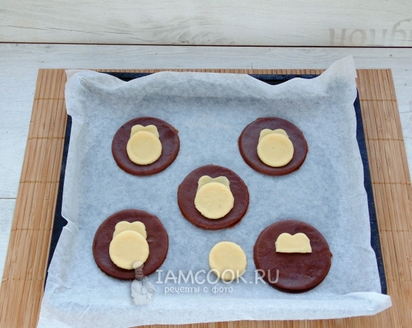 Собрать из теста обезьянку