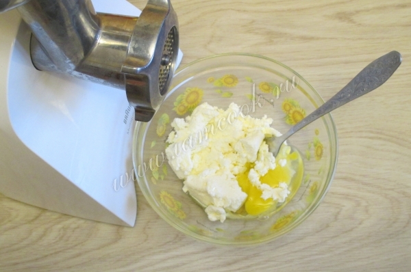 Творог с яйцом