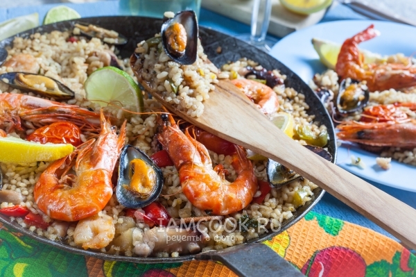 Фото паэльи с морепродуктами
