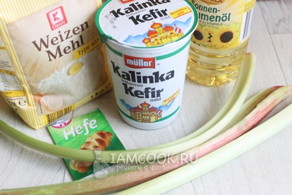 Ингредиенты для пирожков с ревенем