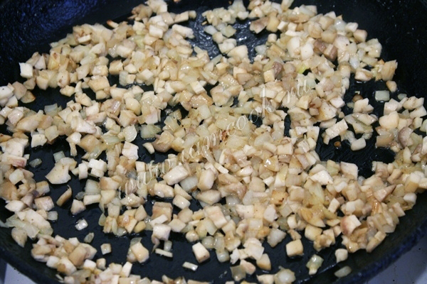 Обжарка ножек шампиньонов