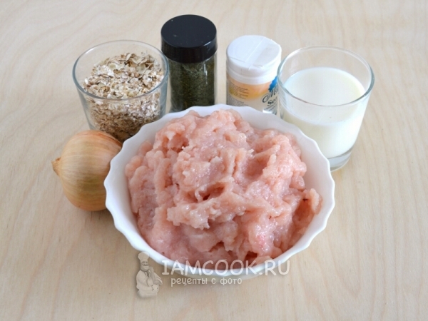 Ингредиенты для сочных куриных котлет