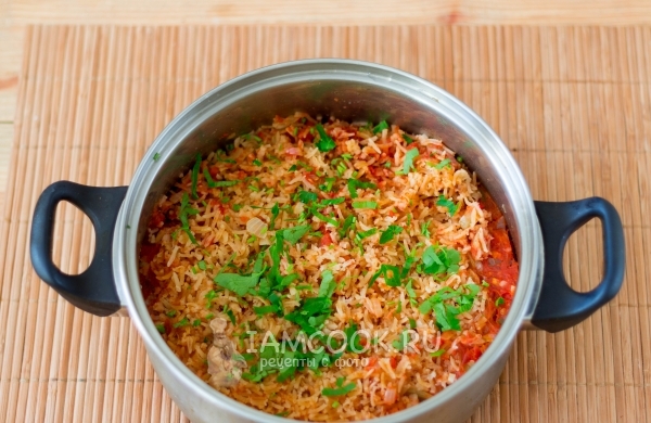 Посыпать зеленью