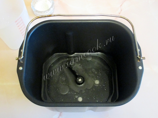 Добавить масло