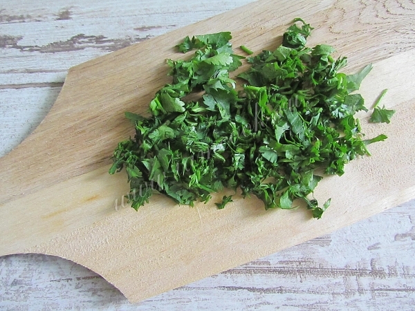 КИнза резанная