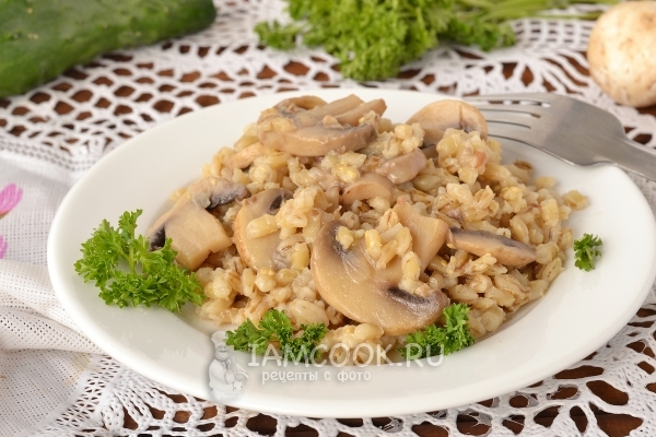 Фото перловки с грибами в мультиварке