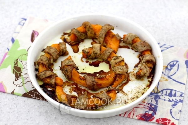 Готовая тыква, запечённая с мясом