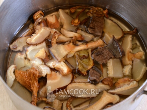Отварить грибы