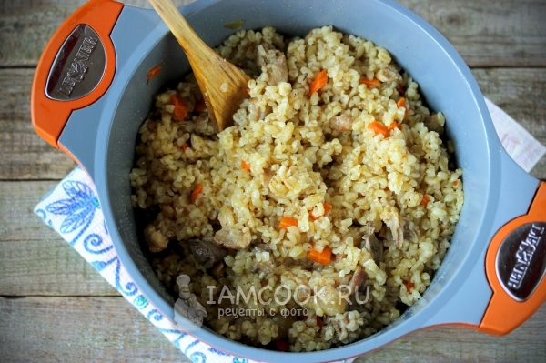 Рецепт рассыпчатого булгура с курицей, луком и морковью