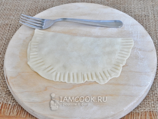 Сложить пополам