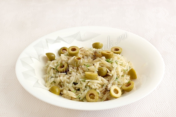 Добавить оливки