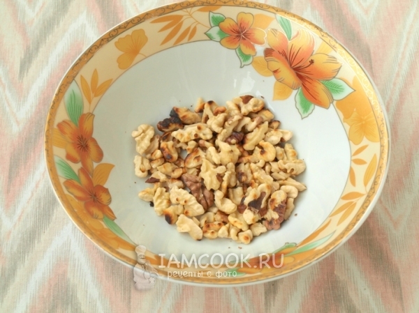 Орехи грецкие