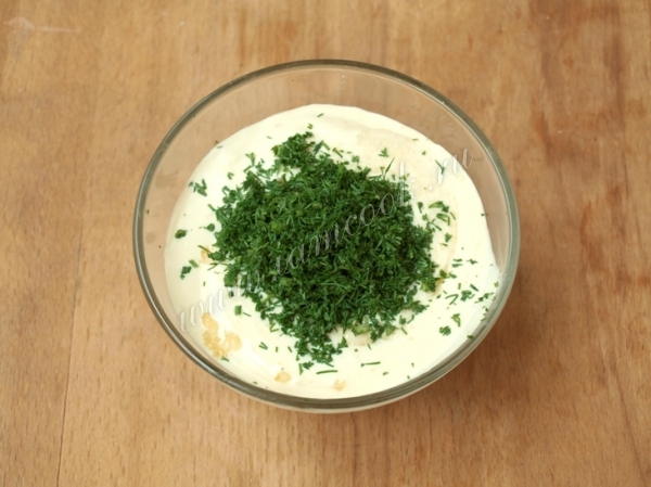 Зелень укропа