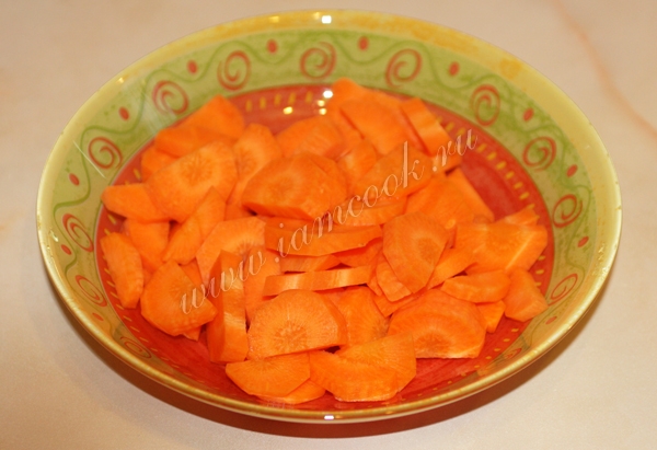 Морковь брусочками