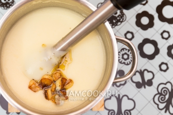 Сделать пюре блендером