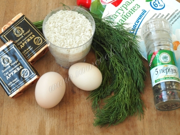 Ингредиенты для рисовых шариков с сыром