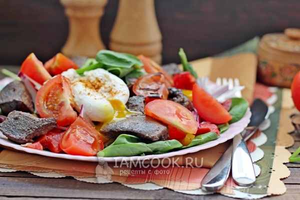 Рецепт салата с печенью и овощами