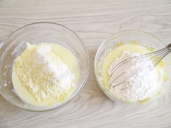 Добавить муку