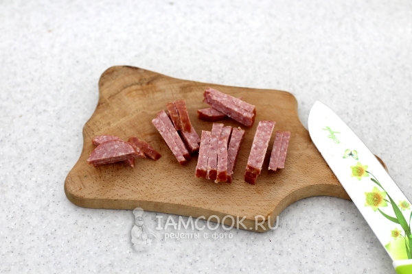 Порезать колбасу