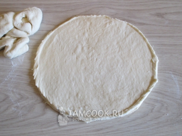 Раскатать тесто