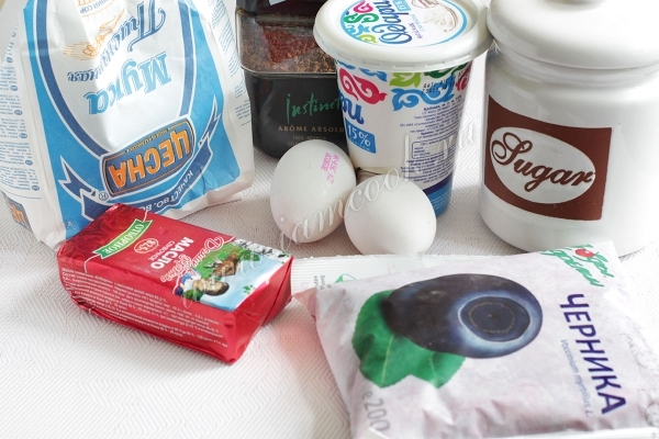 Ингредиенты для кофейного пирога с черникой