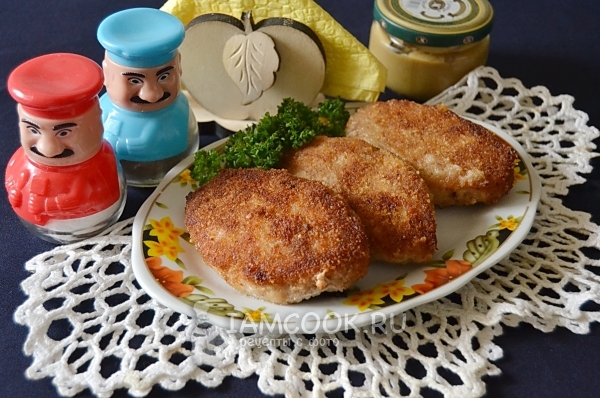 Фото котлет из индейки в мультиварке