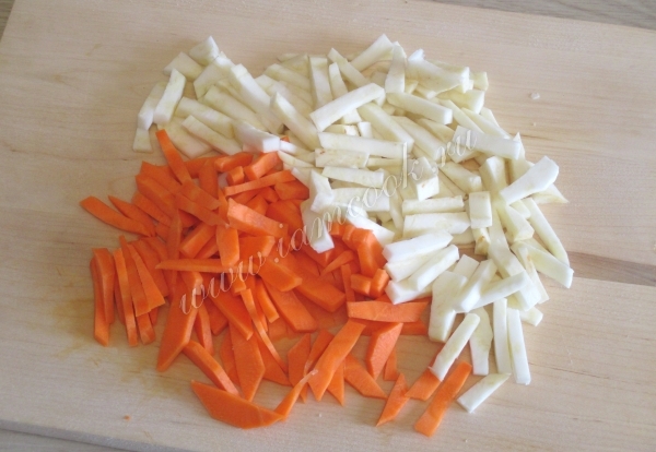 Морковь и корень сельдерея