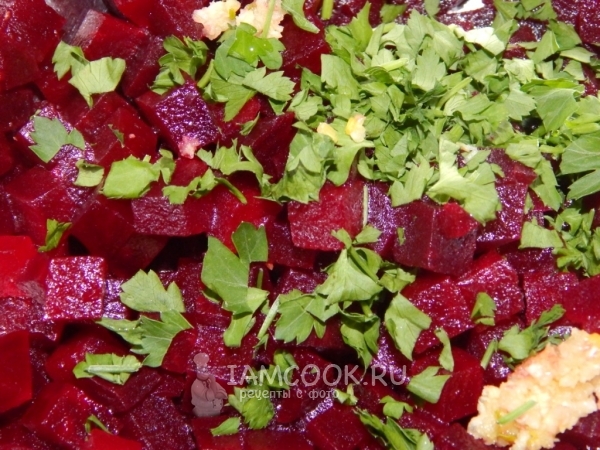 Свекла с зеленью
