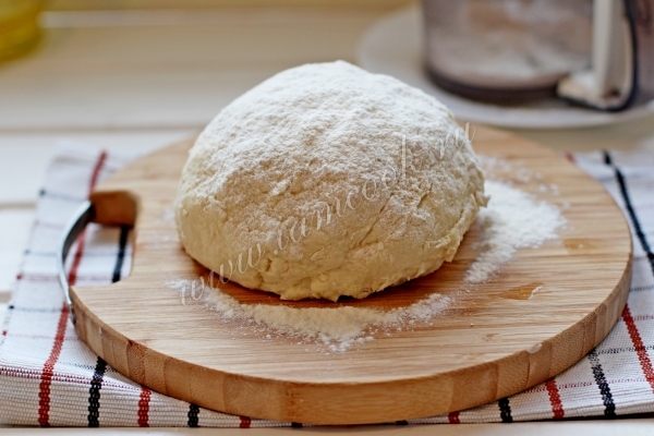 Кефирное тесто для чебуреков