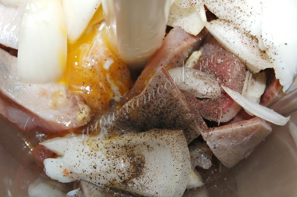 Все ингредиенты в блендере