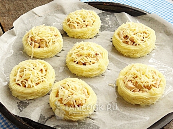 Посыпать сыром